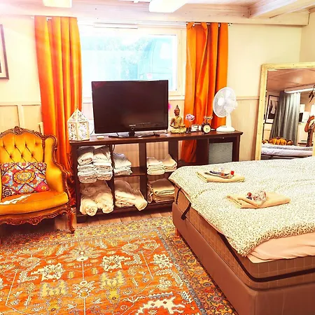 Eroottinen Nest Apartament *