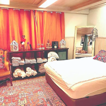 Apartament Eroottinen Nest *