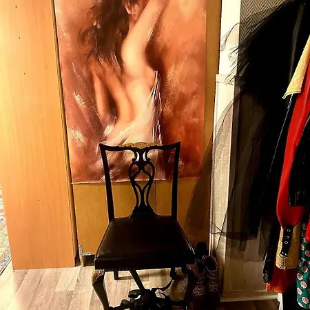 Eroottinen Nest Apartment Tampere